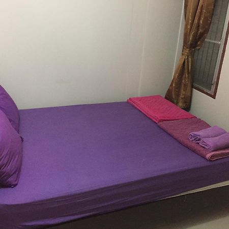 Ricos Honey Place Guesthouse Bangkok Eksteriør billede