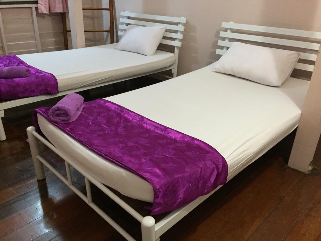 Ricos Honey Place Guesthouse Bangkok Eksteriør billede